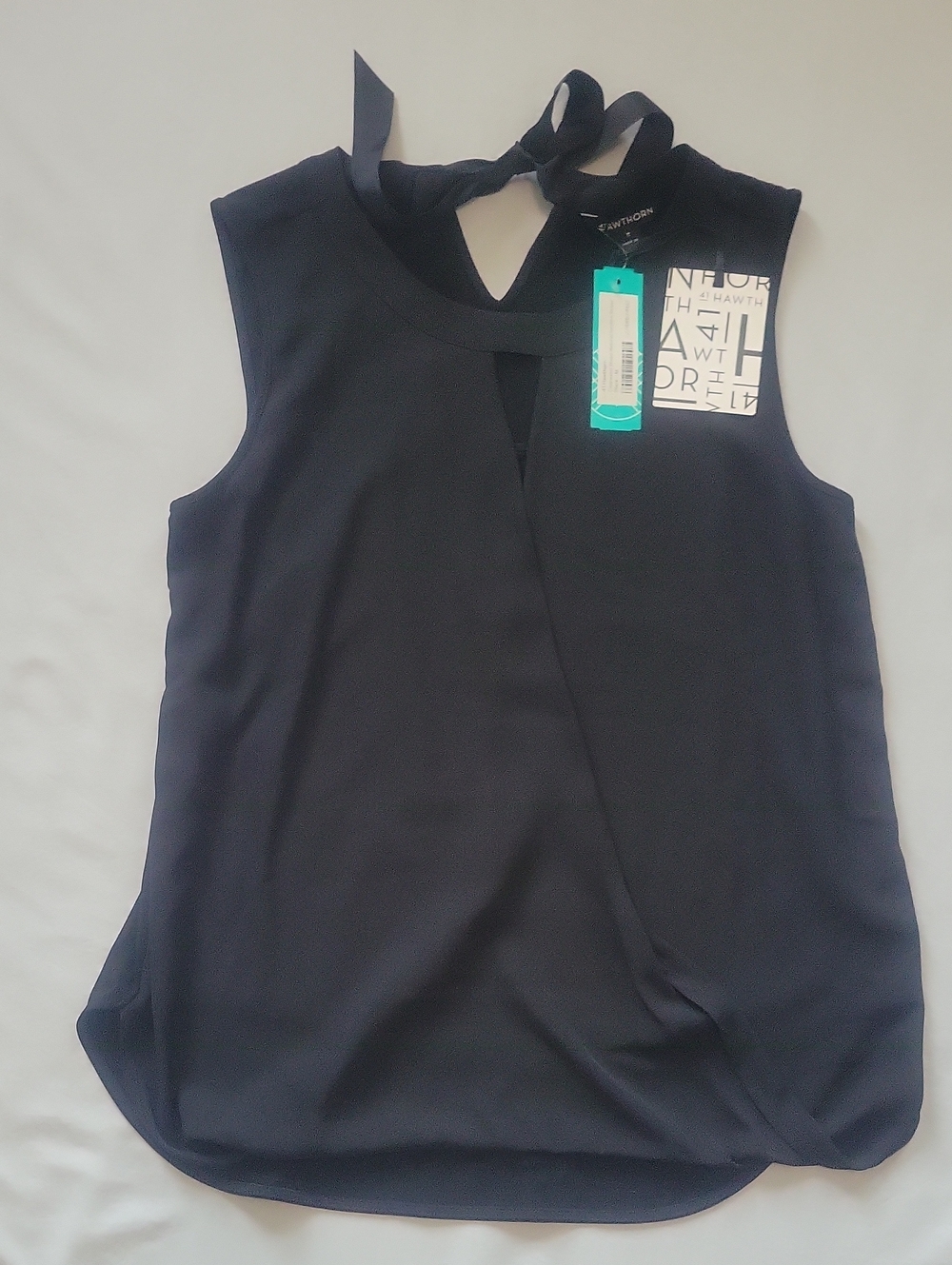 41 Hawthorn Black Tie-Neck Sleeveless Camisole